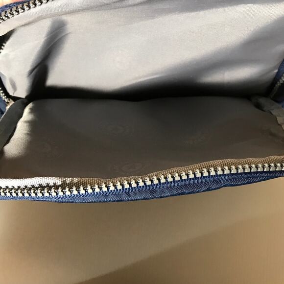 Jielshi 3 Compartments 2 Bottle Holder Backpack - Picture 4 of 8